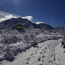 Vista del Cerro Cristo de El Salto con las cabañas Vista Montaña